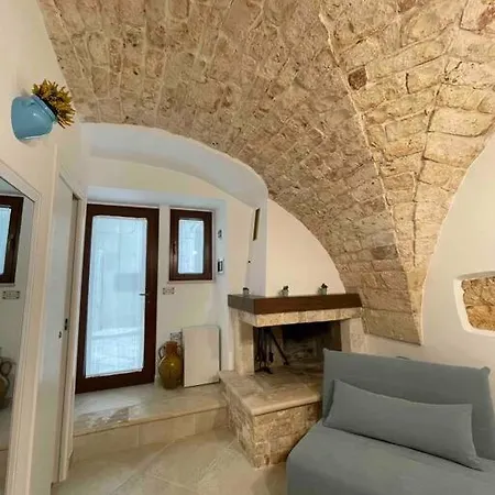 Longo Stone House Casa de Férias *