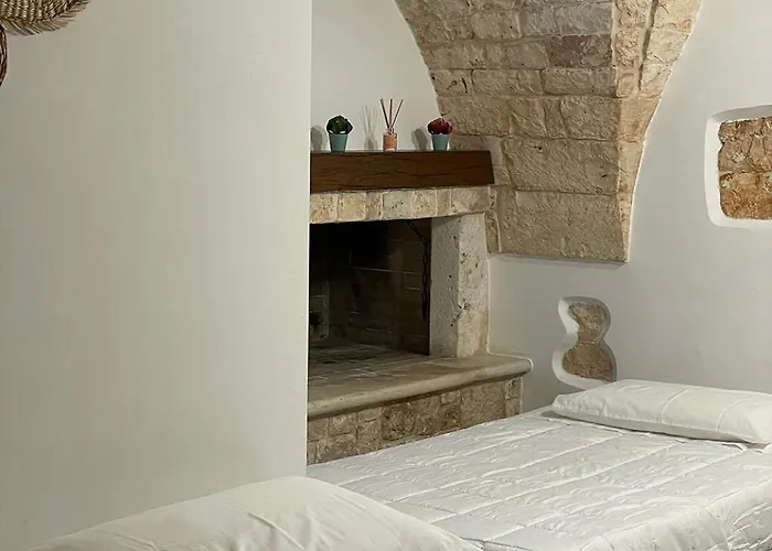 Longo Stone House